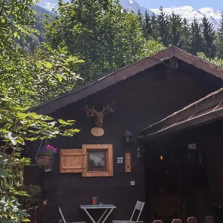 Le Chalet Du Petit Ours Chamonix Exterior photo